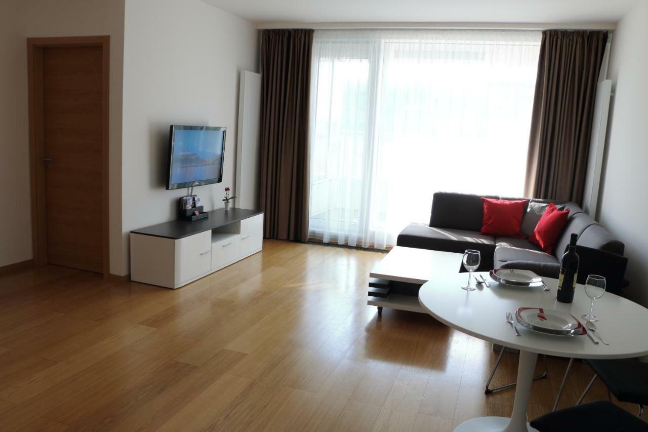 Panorama City Apartment With Free Parking 브라티슬라바 외부 사진
