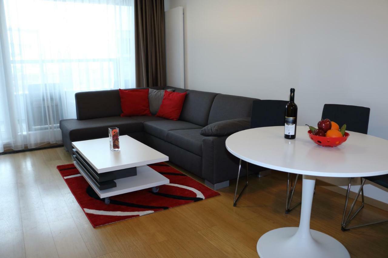 Panorama City Apartment With Free Parking 브라티슬라바 외부 사진